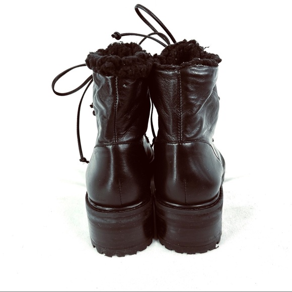 Schutz Stephan Black Leather Faux Shearling Lined Lace Up Lug Sole Ankle Boots 8 - Picture 4 of 7